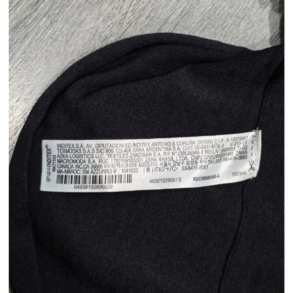 ZARA BLACK LONG GATHERED WAIST V-NECK KNIT DRESS WITH SHOULDER PADS S A005697 - Picture 6 of 9